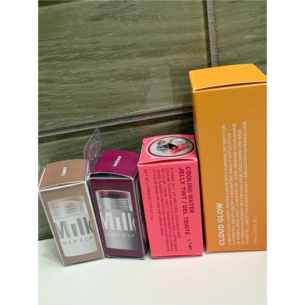 Milk beauty bundle 4 piece - Picture 3 of 4